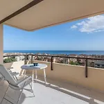 Charming With Sea Views Apartment