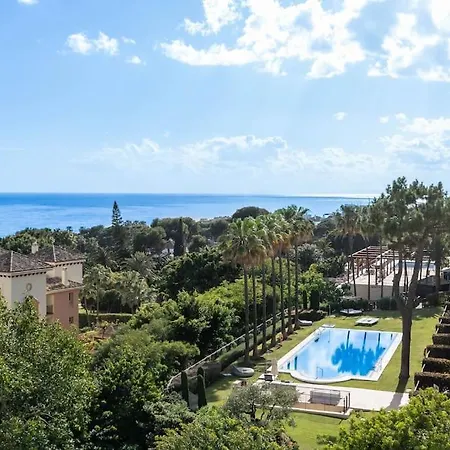 Charming With Sea Views Apartament Marbella